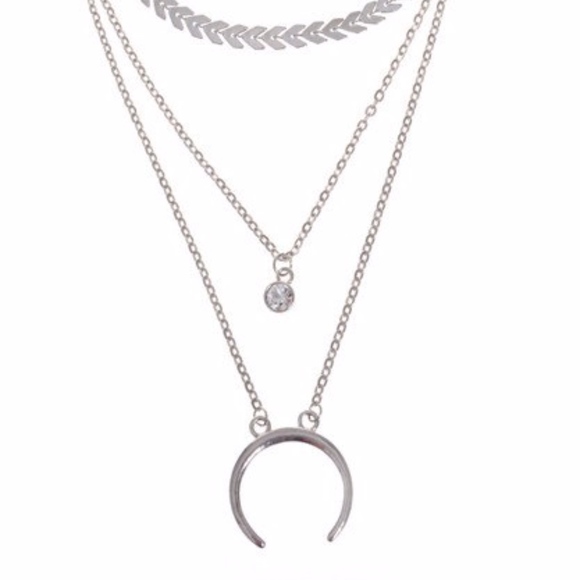 Herringbone Moon Horn Multilayer Silver Choker - Picture 3 of 5